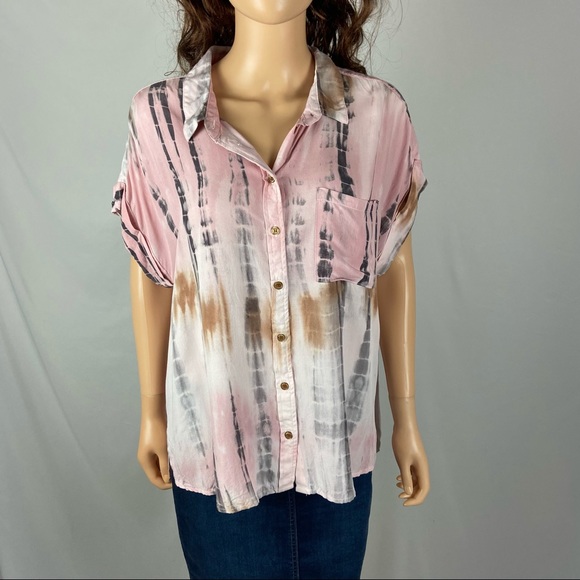 Velvet Heart Tops - Velvet Heart Tie Dye Short Sleeve Top
